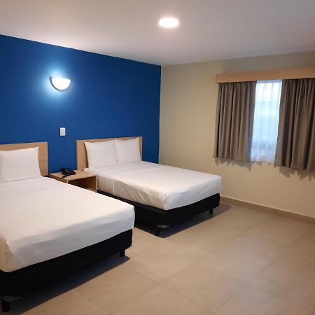 Chn Hotel Monterrey Santa Fe Extérieur photo