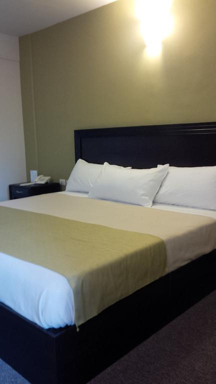Chn Hotel Monterrey Santa Fe Extérieur photo