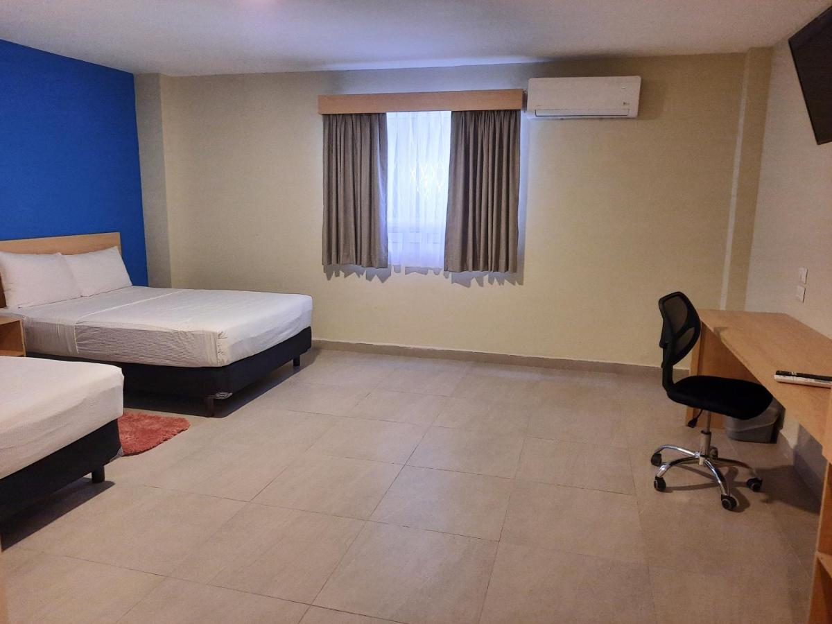 Chn Hotel Monterrey Santa Fe Extérieur photo